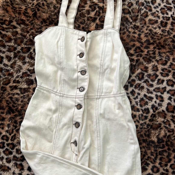 Zara off-white Jean button midi dress - Picture 2 of 3